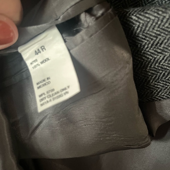 Nautica All Wool Blazer  Grey and Black Herringbone Pattern Superior Tailoring - Picture 11 of 11